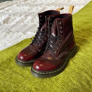 Doc Martens Vegan 1460 Boot in Cherry Red Oxford
